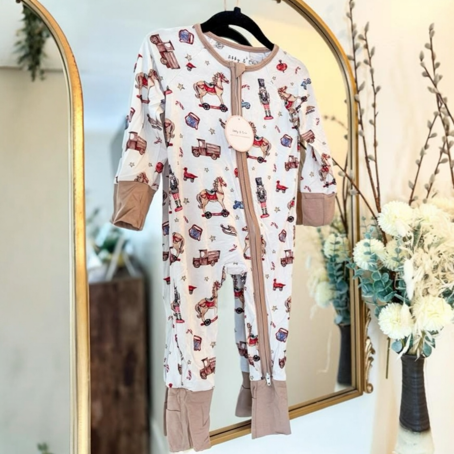 Nutcracker Bamboo Zipper