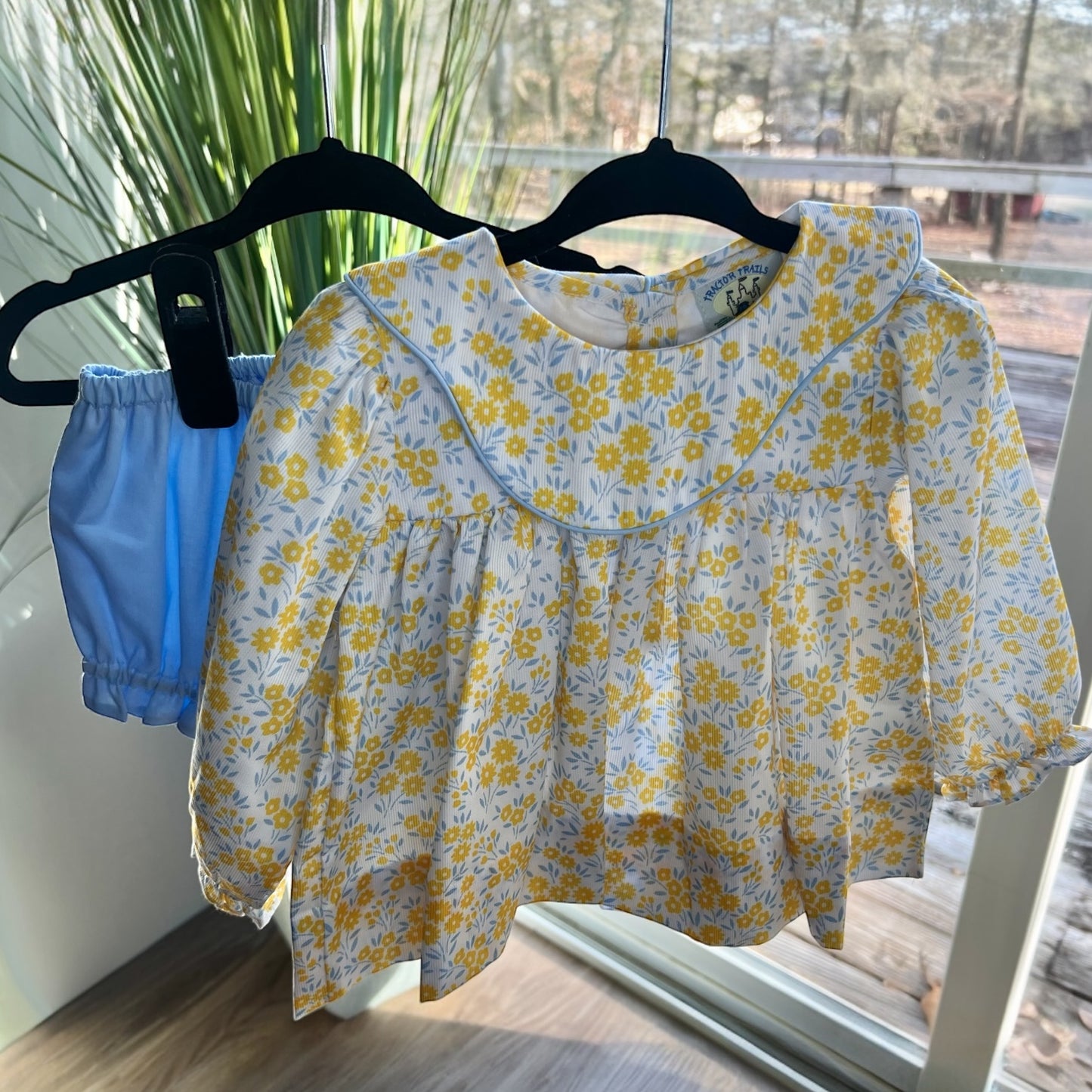 Yellow Blooms Bloomer Set