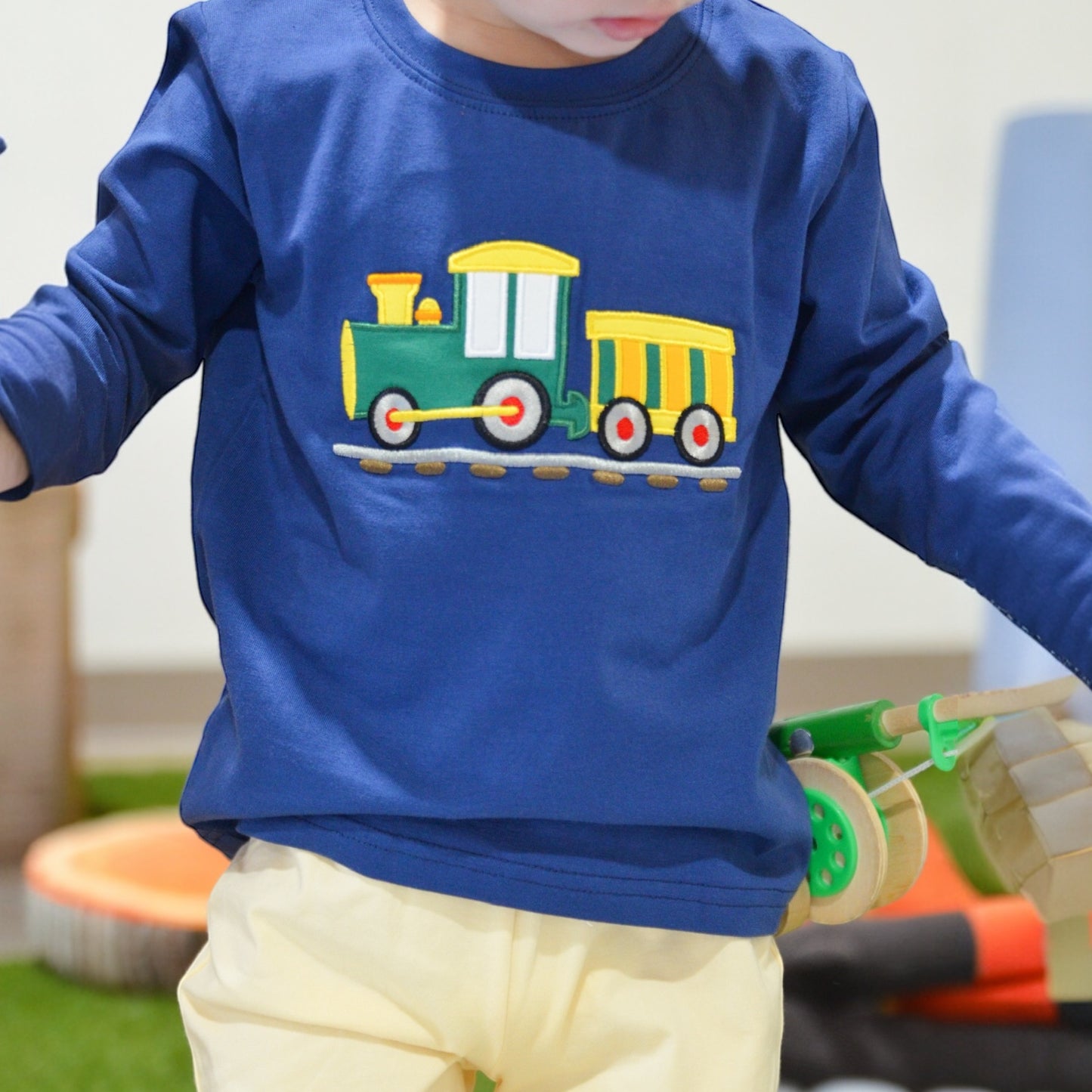 Jumping Jolly Two-Piece Train Set